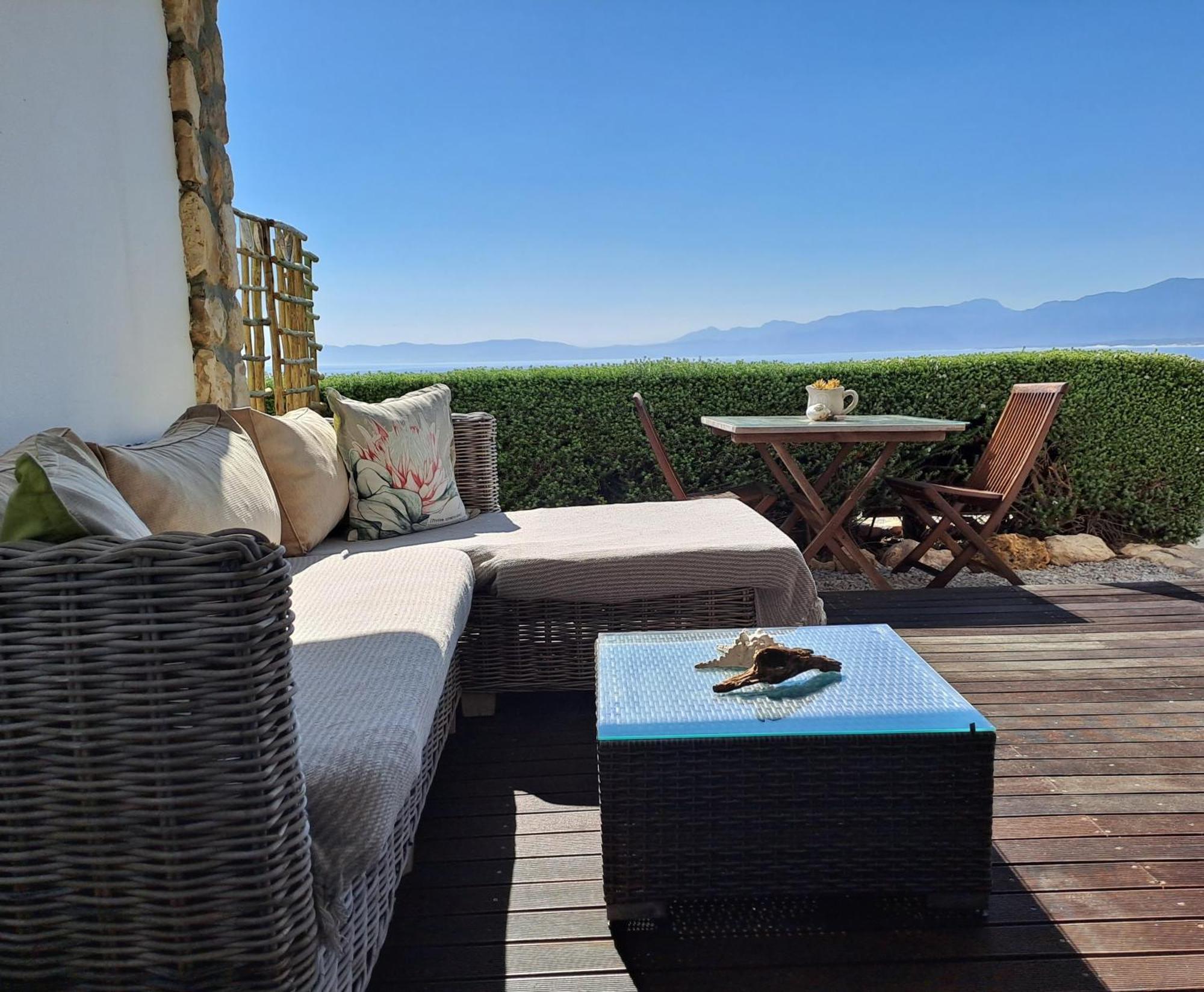 Kleinzee Oceanfront Guesthouse Gansbaai Eksteriør billede