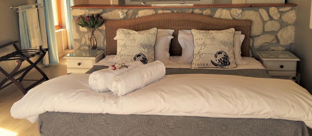 Kleinzee Oceanfront Guesthouse Gansbaai Eksteriør billede